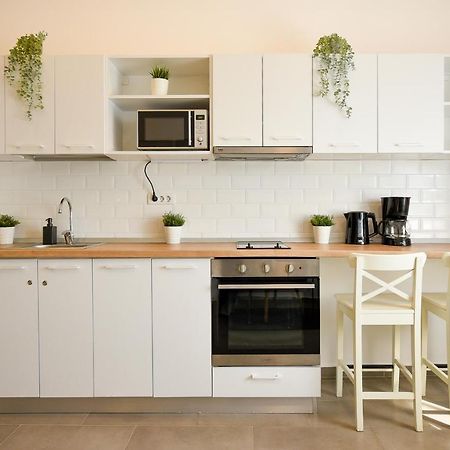 Classy Comfort - Chic Studio On Regina Elisabeta Bucureşti Ngoại thất bức ảnh