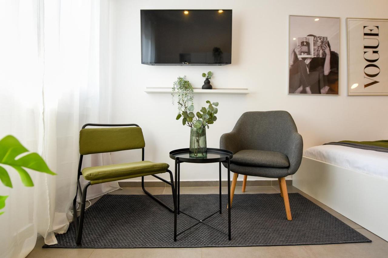 Classy Comfort - Chic Studio On Regina Elisabeta Bucureşti Ngoại thất bức ảnh